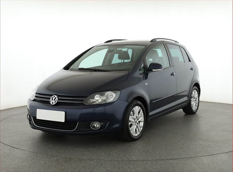 Volkswagen Golf Plus (2013) 1.6 TDI, Park. senzory - fotka 2 z 16