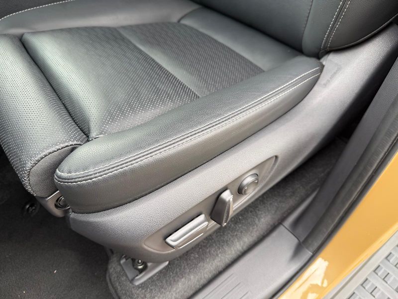 Toyota Land Cruiser 2.8 D-4D 6AT Executive MHEV AW - fotka 15 z 30
