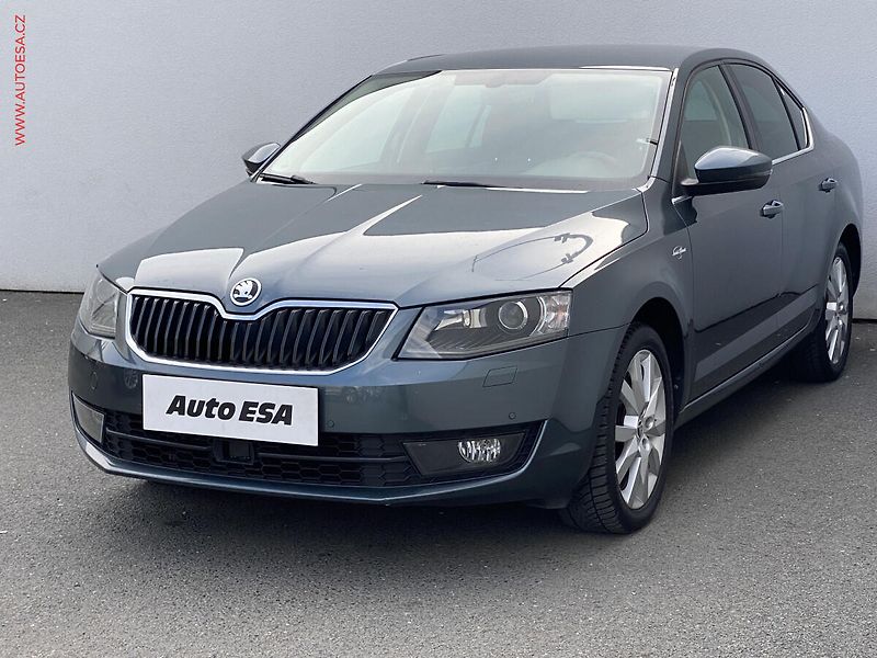 Škoda Octavia (2016) 1.8TSi, ČR, L&K, xenon, navi - fotka 3 z 17
