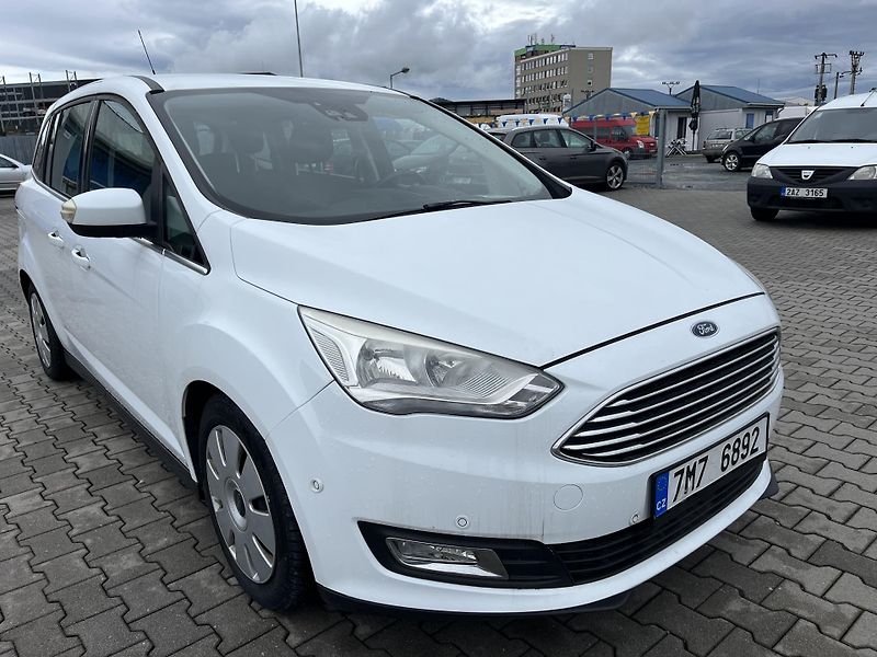 Ford Grand C-MAX (2017) 2.0 TDCI-110kW - fotka 3 z 15