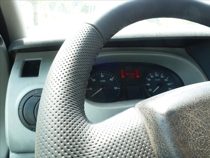 Renault Master 2,5 DCI Valník  150 - fotka 34 z 49