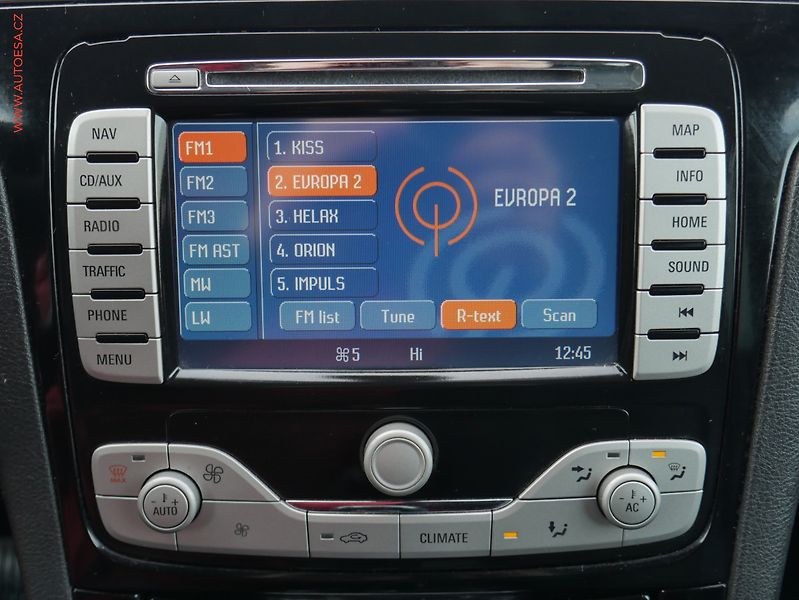 Ford Galaxy (2010) 2.0 TDCi, AT, xenon, kůže - fotka 16 z 24