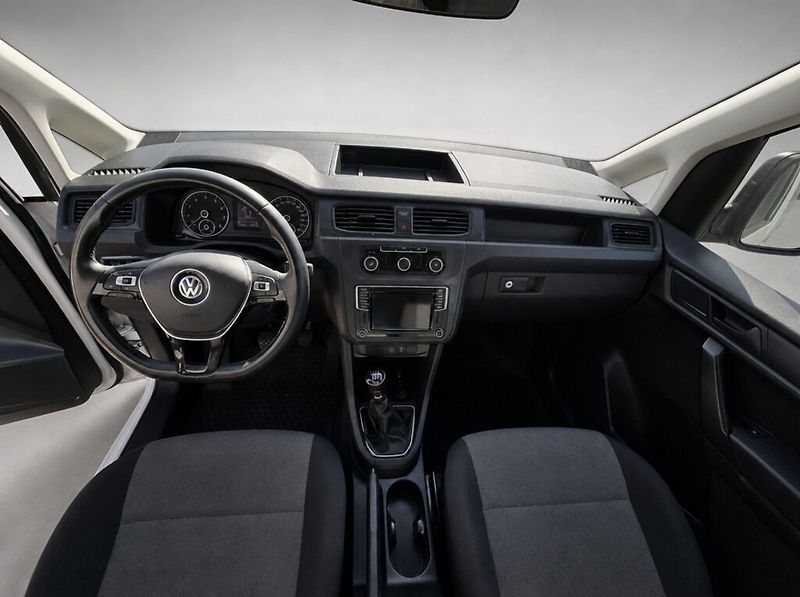 Volkswagen Caddy (2021) 1.4 TGi Basis CNG - fotka 11 z 19