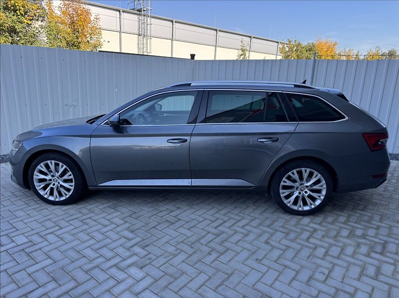 Škoda Superb 2,0 TDI DSG STYLE 1.maj. ČR - fotka 4 z 50
