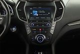 Hyundai Santa Fe (2017) 2.2 CRDi Blue, 4X4, Automat - náhled 12