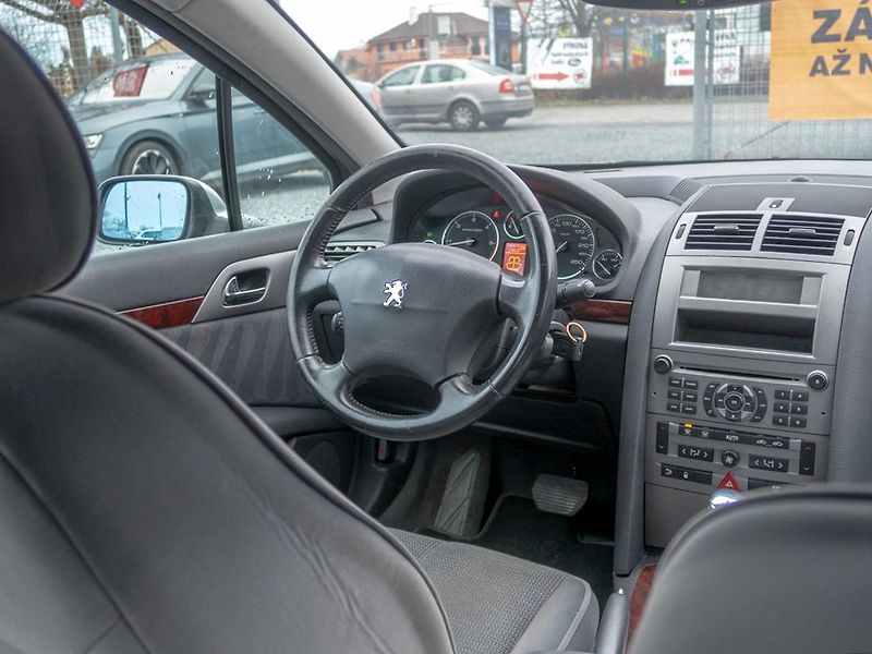 Peugeot 407 (2005) ČR 2.0HDI 100KW – PO ROZVODECH - fotka 13 z 41