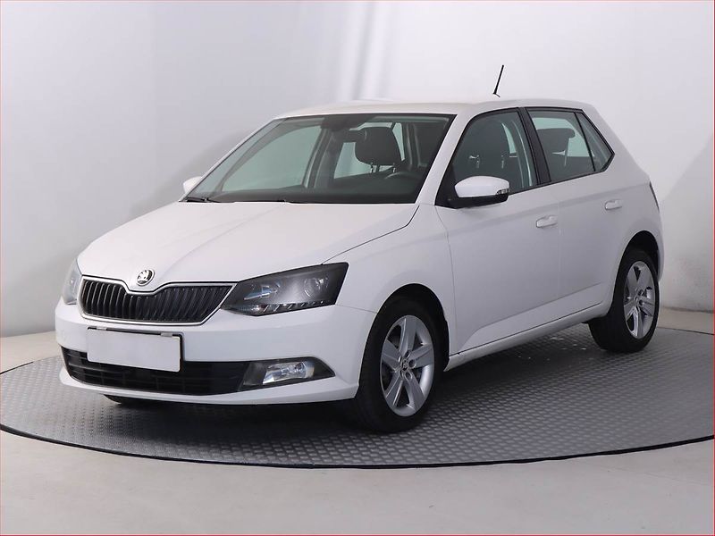 Škoda Fabia (2018) Ambition Plus 1.4 TDI - fotka 2 z 20
