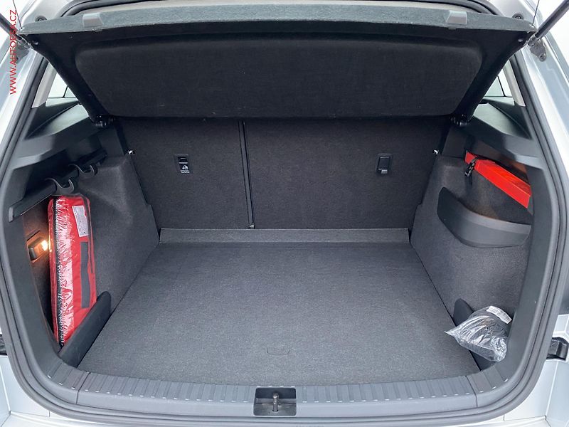Škoda Karoq (2017) 2.0 TDi 4x4, Ambition - fotka 7 z 17