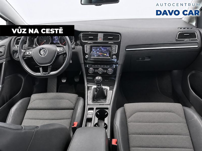 Volkswagen Golf 1,4 TSI R-line Highline serv.k - fotka 2 z 7