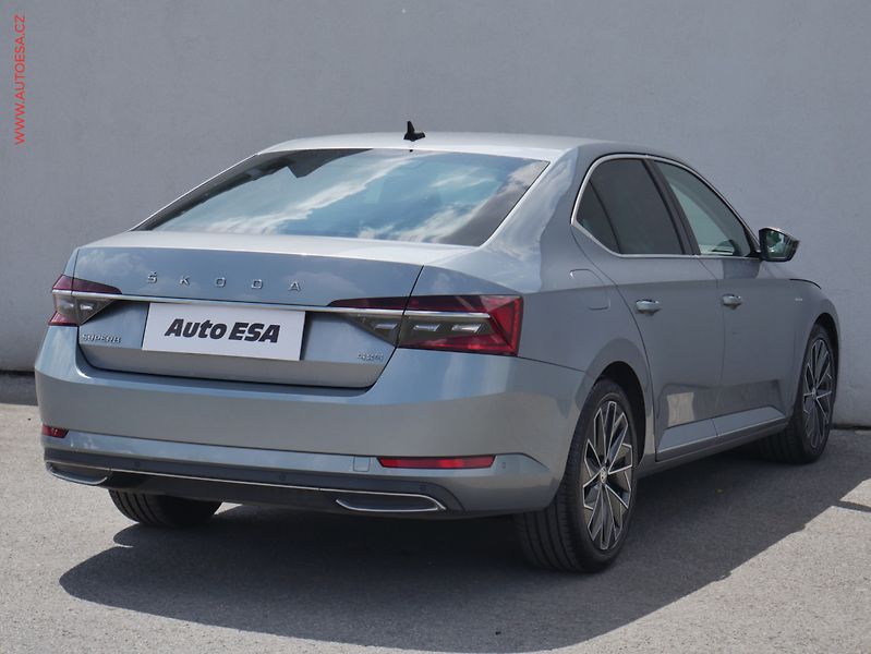 Škoda Superb (2019) 2.0 TDI 4x4, 2.maj,ČR, L&K - fotka 4 z 24