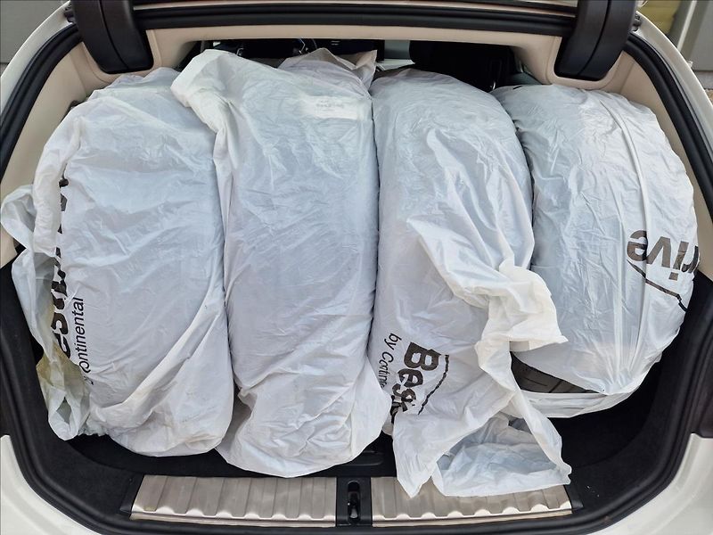 BMW Řada 3 320d LCI, původ ČR,1.Majitel - fotka 16 z 50