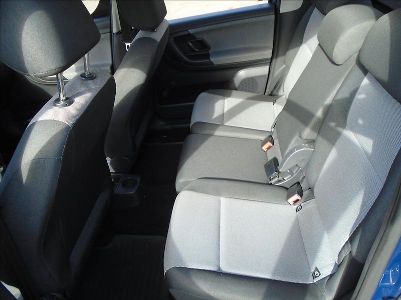 Škoda Roomster 1,4 - fotka 12 z 25