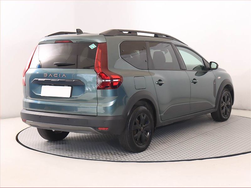 Dacia Jogger (2024) Expression 1.0 TCe, LPG - fotka 5 z 20