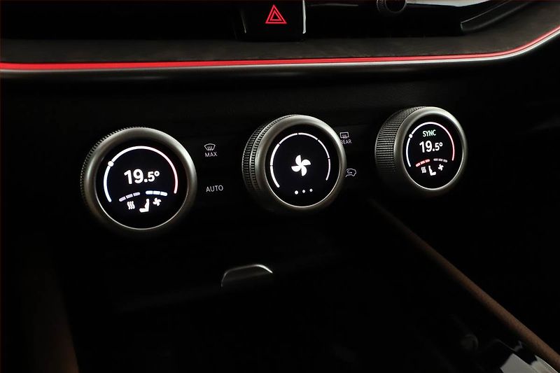 Škoda Superb (2025) 2.0 TDI, LAURIN & KLEMENT - fotka 31 z 31