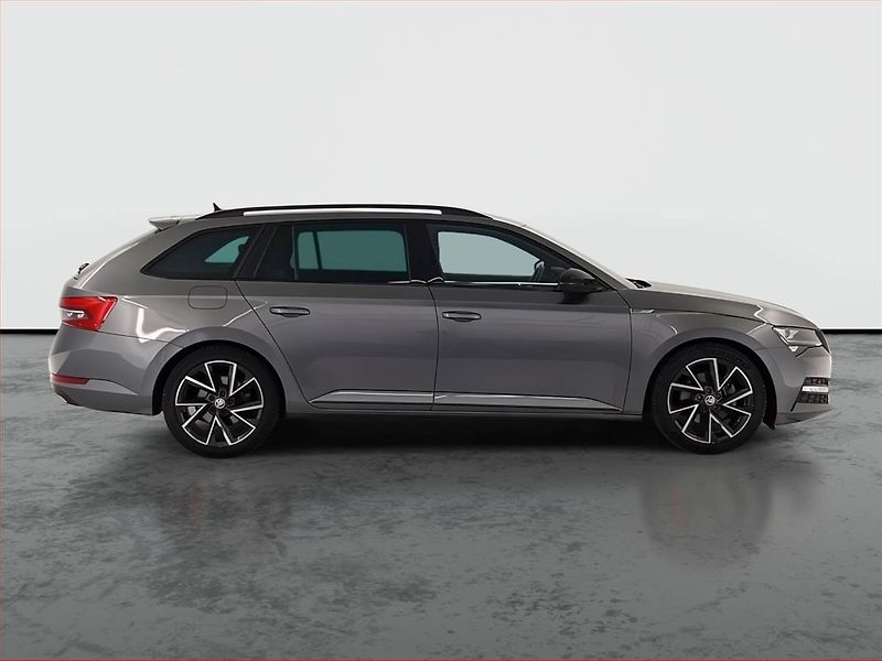 Škoda Superb (2023) Sportline 2.0 TDI - fotka 6 z 23
