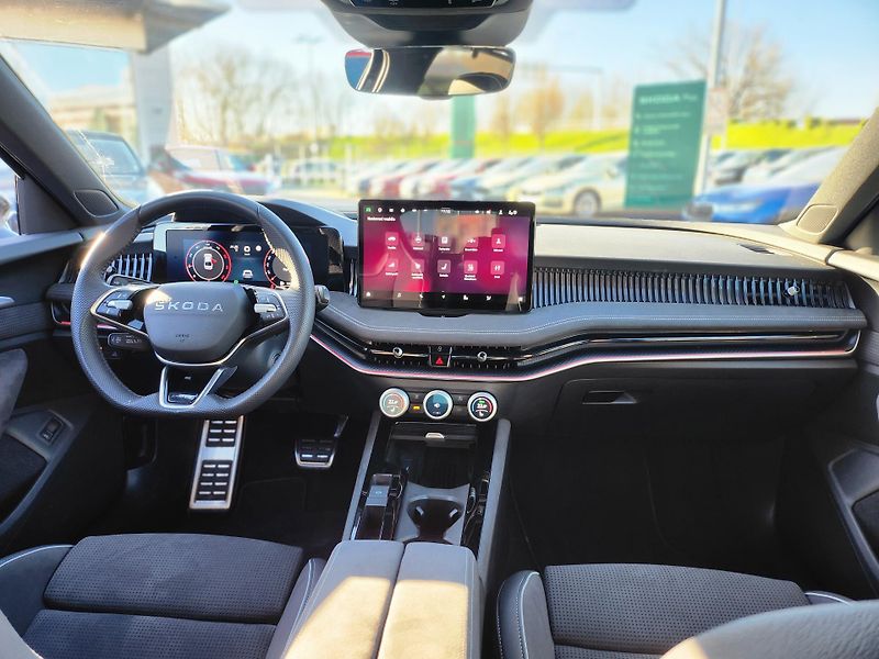 Škoda Superb Sportline 2.0 TDI 142kw DSG 4x - fotka 5 z 29
