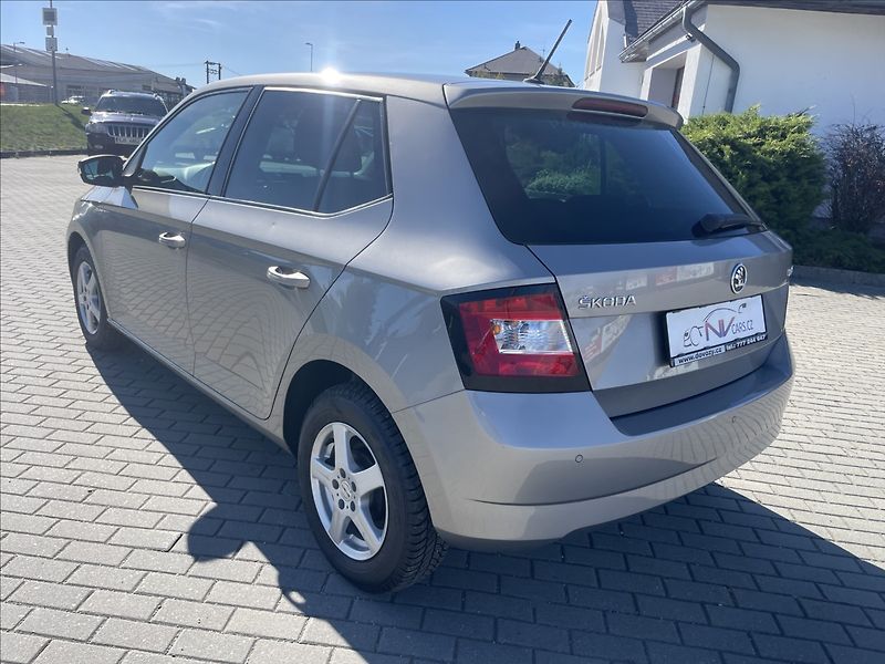Škoda Fabia 1,2 TSi 66kw Style Klima ESP V - fotka 3 z 34