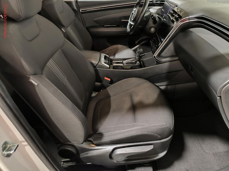 Hyundai Tucson (2021) 1.6 CRDi HTRAC, 1.maj,ČR - fotka 12 z 17