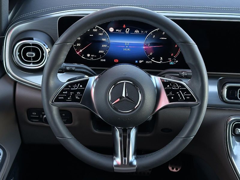 Mercedes-Benz Třídy V 300d Long 4MATIC Exclusive Vzd - fotka 24 z 71