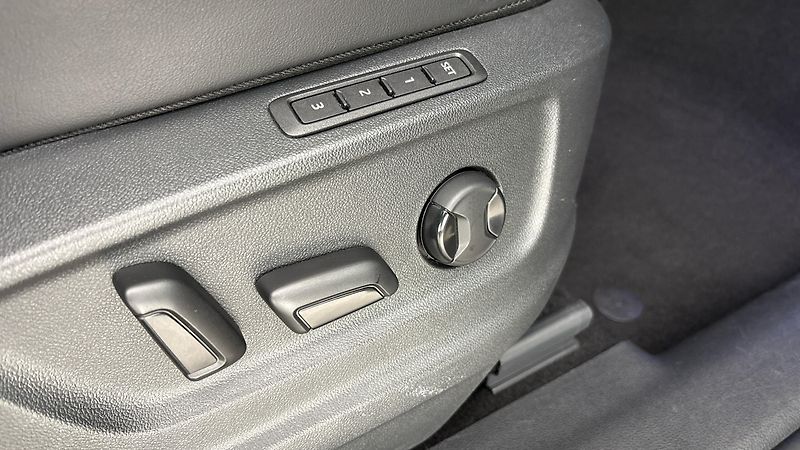 Škoda Kodiaq 2.0 TSI DSG 4x4 Sportline - fotka 23 z 34