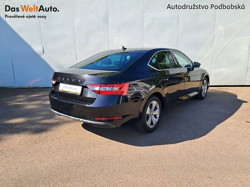 Škoda Superb (2022) III FC Ambition plus 2.0 TDI / - fotka 2 z 26