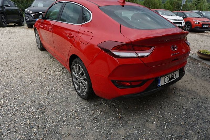 Hyundai i30 (2019) 1,4     103KW    2 .MAJ,  Nové - fotka 7 z 32