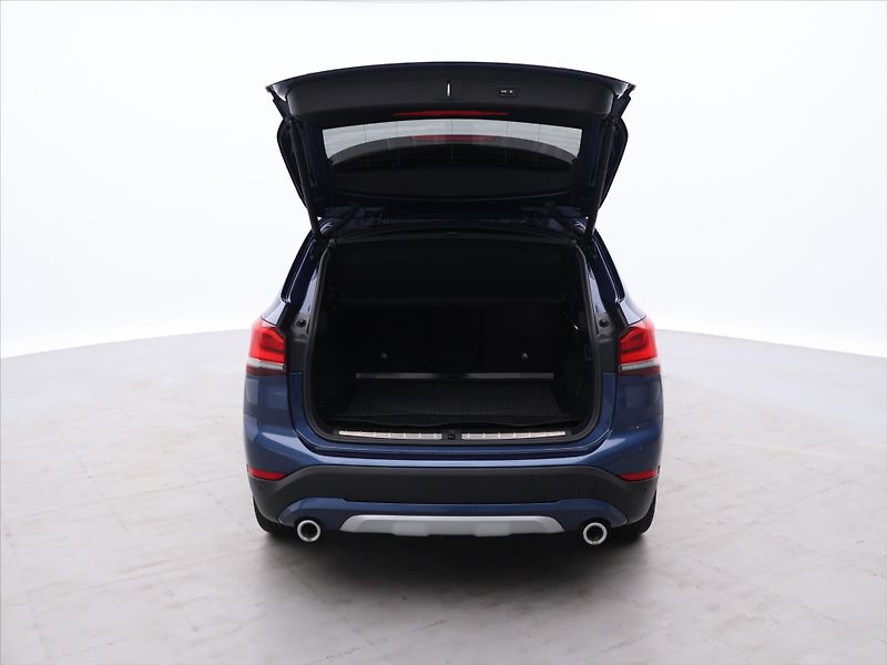 BMW X1 2,0 D 110KW XDRIVE CZ - fotka 9 z 34