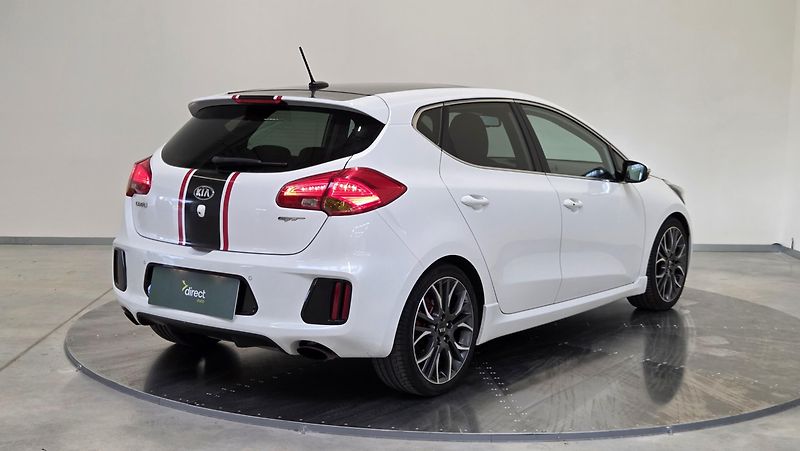 Kia Ceed - fotka 4 z 6