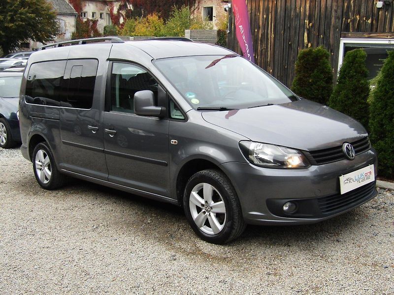 Volkswagen Caddy (2013) 1.6 TDI 75kW  7 MÍST - fotka 7 z 37