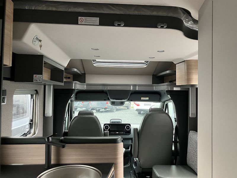 Hymer (2025) MCT600 el. postel Premium MY26 - fotka 17 z 19