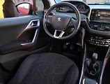 Peugeot 2008 (2016) Active 1.2 PureTech - náhled 7