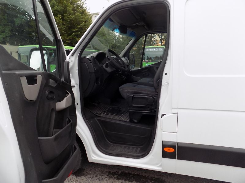 Renault Master (2014) 2,3 110KW MAXI KLIMA - fotka 13 z 35