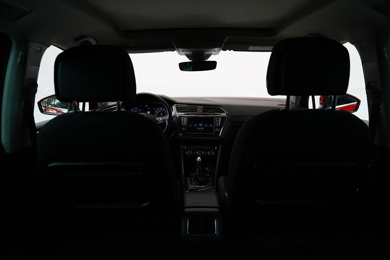 Volkswagen Tiguan - fotka 23 z 26
