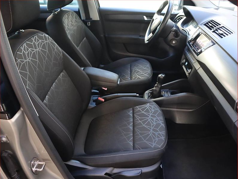 Škoda Fabia (2019) Drive 1.0, Tempomat - fotka 9 z 20