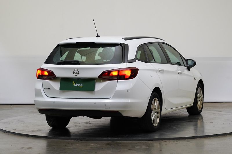 Opel Astra - fotka 2 z 22
