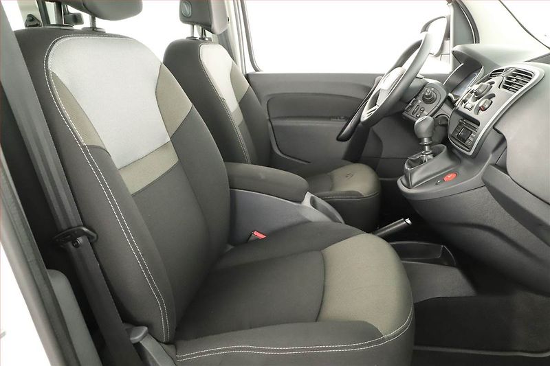 Renault Kangoo (2021) Zen 1.5 dCi, 5Míst, ČR, 1Maj - fotka 7 z 12