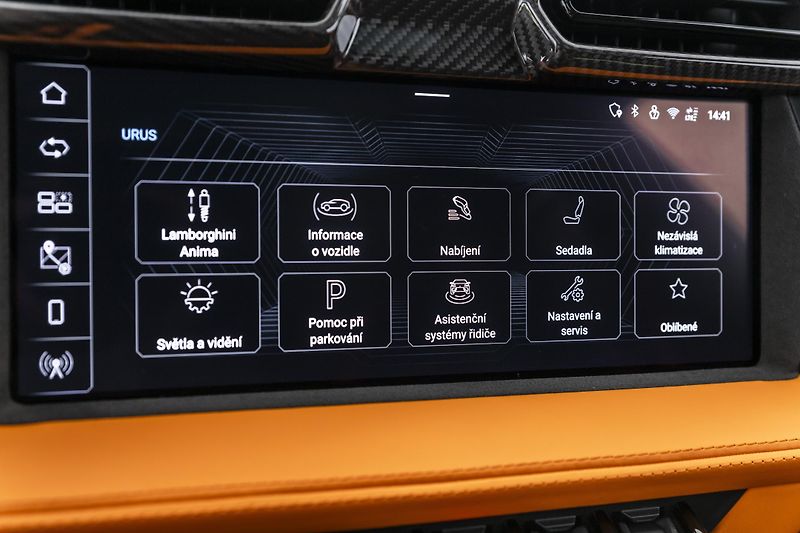 Lamborghini Urus - fotka 38 z 42