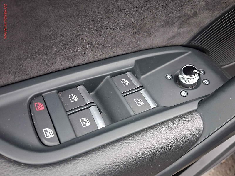 Audi Q5 (2018) 2.0 TFSi quattro, S-line, AT - fotka 13 z 21