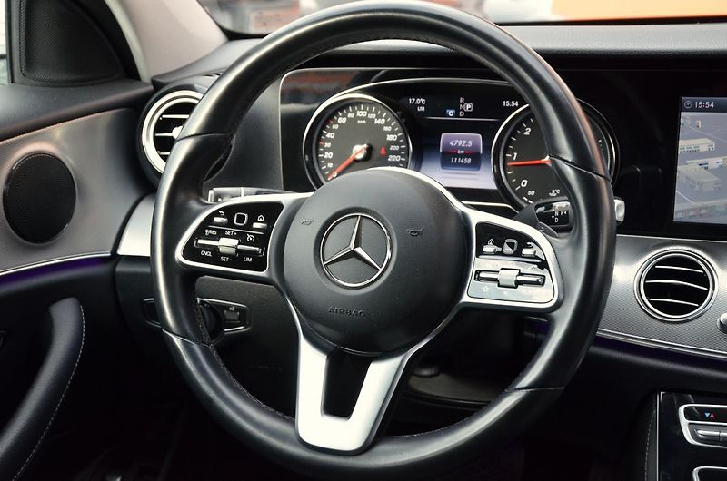 Mercedes-Benz Třídy E (2019) E 220d // REZERVOVÁNO // - fotka 26 z 46