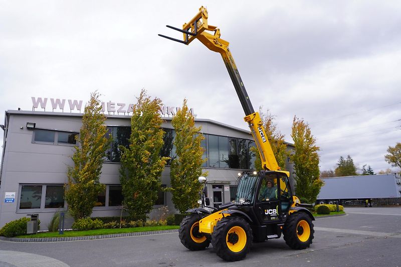 JCB (2019) 531-70 / 900 MTH telescopic - fotka 10 z 24