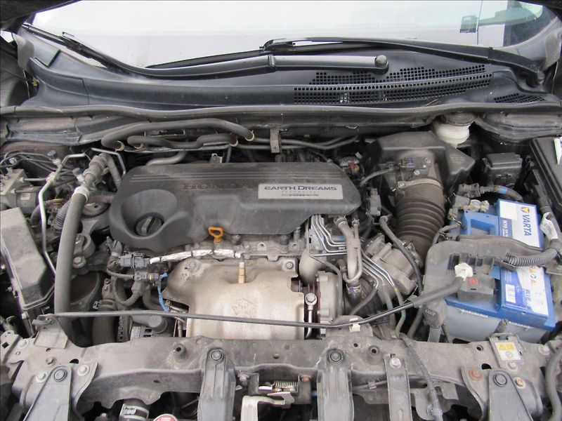 Honda CR-V 1,6 DTEC 4WD Automat Elegance - fotka 30 z 32