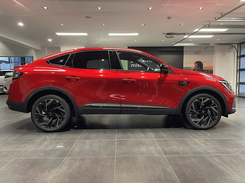 Renault Arkana (2026) Esprit Alpine E-Tech 145k - fotka 5 z 32