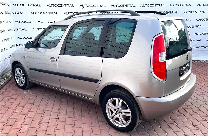 Škoda Roomster 1,4 i,16V,STK 4/28 - fotka 6 z 21