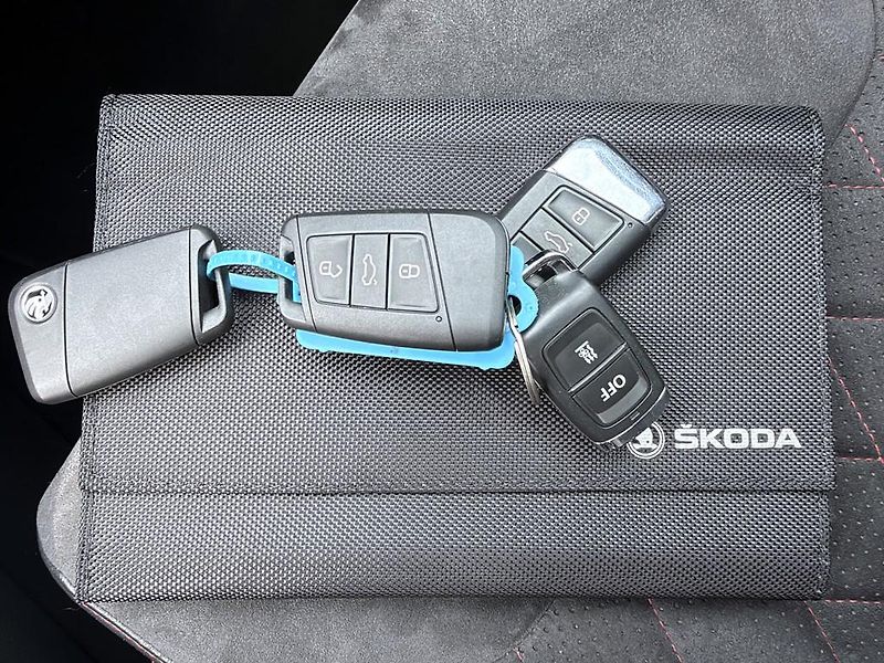 Škoda Kodiaq RS 2.0 TDI 176 kW 4x4 servis. - fotka 35 z 35