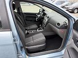 Ford Focus 1.6i 85 kW klima - náhled 11