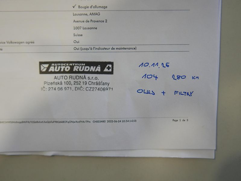 Volkswagen Passat 1,4 TSI GTE REZERVACE - fotka 42 z 44