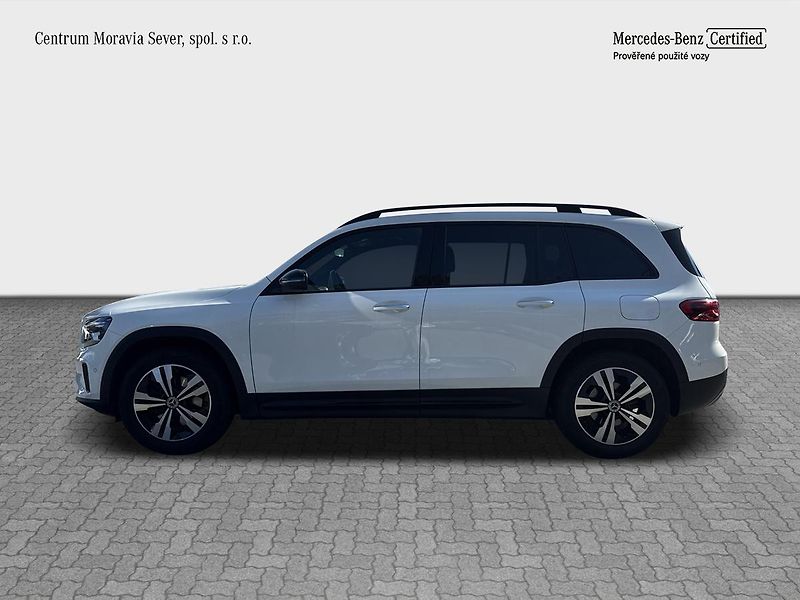 Mercedes-Benz GLB 200d 4MATIC - fotka 2 z 15