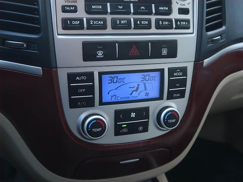Hyundai Santa Fe (2009) 2.2 CRDi, 4X4, Serv.kniha - fotka 14 z 14