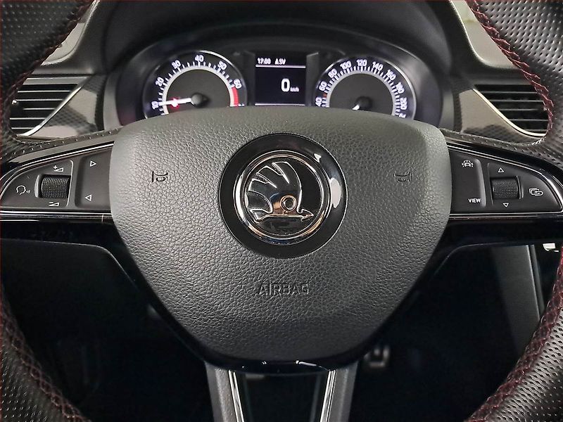 Škoda Rapid (2018) Monte Carlo 1.0 TSI, Navi - fotka 17 z 20