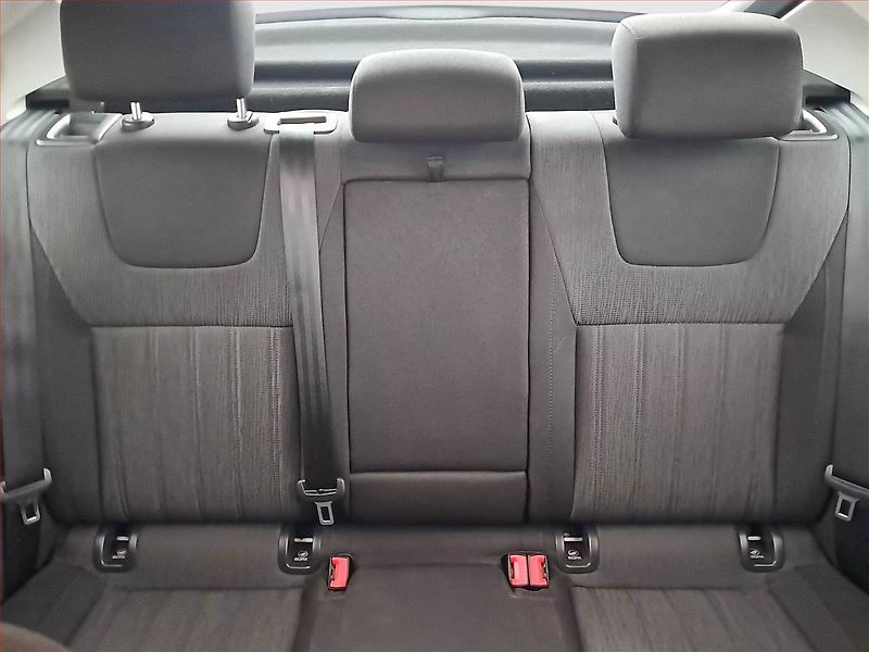 Škoda Octavia (2018) Style 1.5 TSI, Navi, Tempomat - fotka 10 z 16